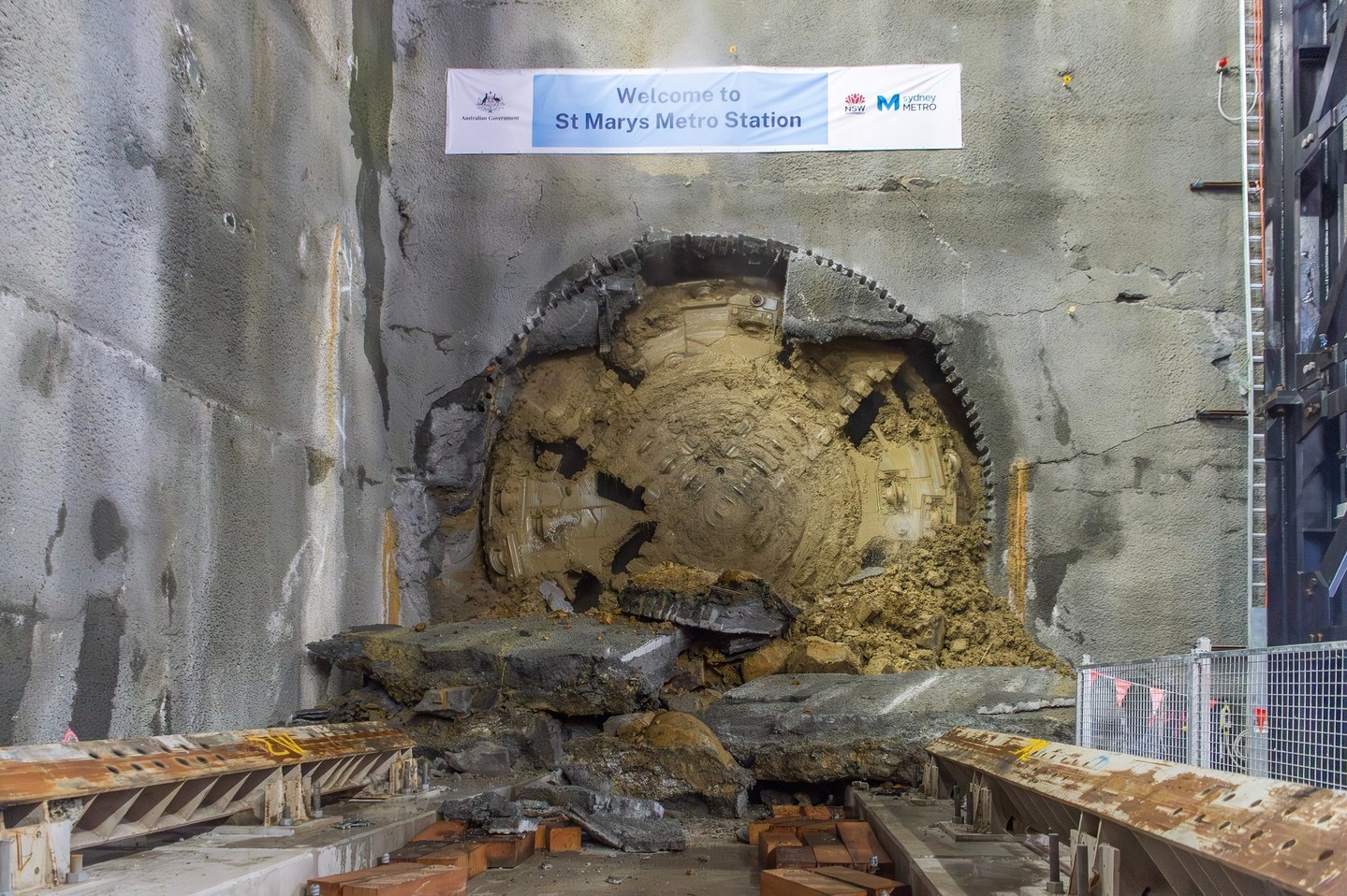 Four Herrenknecht tunnel boring machines (TBMs) —Catherine, Eileen, Peggy and Marlene—have successfully completed their journeys, building rail tunnels for the Sydney Metro – Western Sydney Airport project. The new metro railway will become the transport 